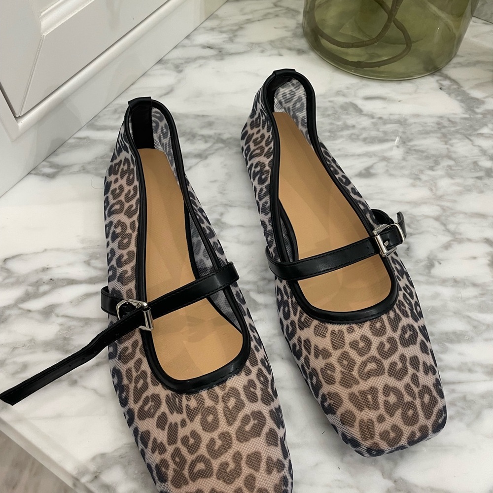 Leopard Print Mary Jane’s flats